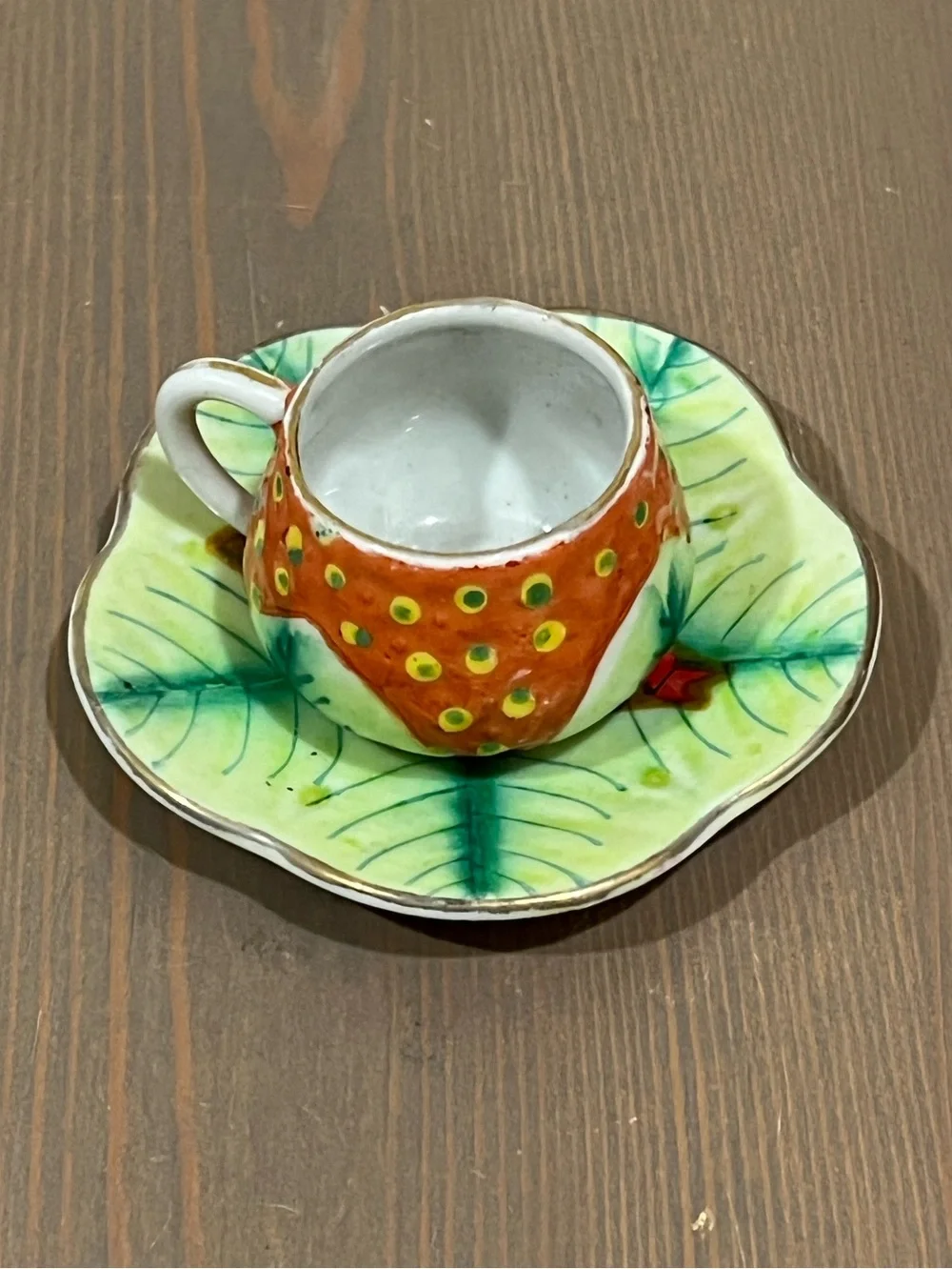 Vintage mini Strawberry cup & saucer Pioneer Village souvenir Made in Japan